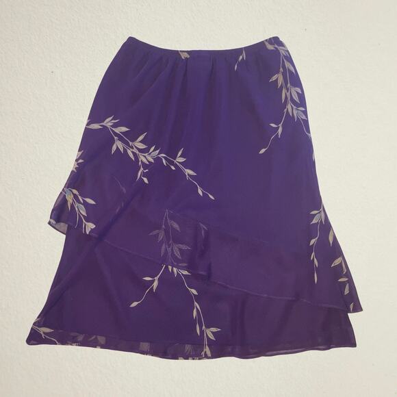 Vintage purple floral skirt with asymmetrical hem layer Y2K whimsigoth fairycore - Picture 2 of 5